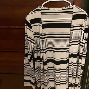 Cardigan Size Large Black & Tan Striped